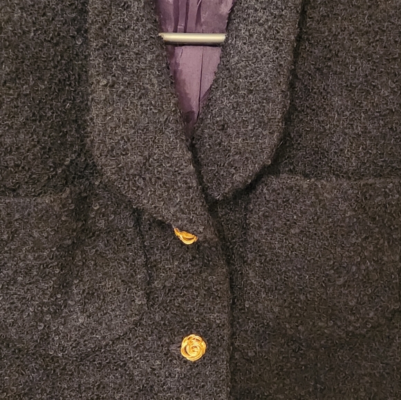 2 Piece Wool Skirt Suit - Petit Size 00 - Picture 4 of 16